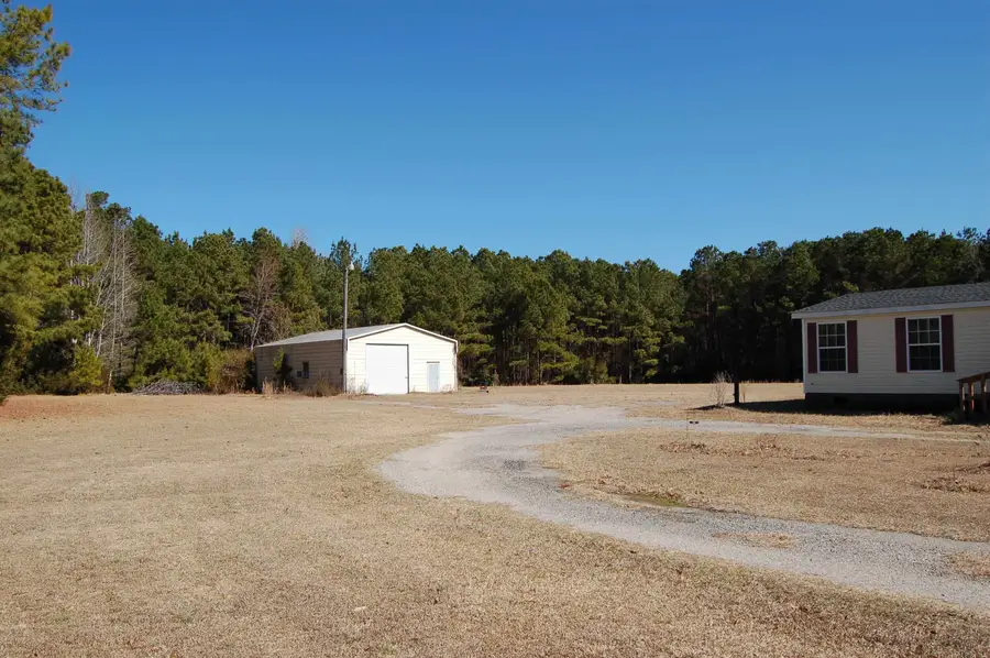 5925 Wells Ct., Mullins, SC 29574 - #3