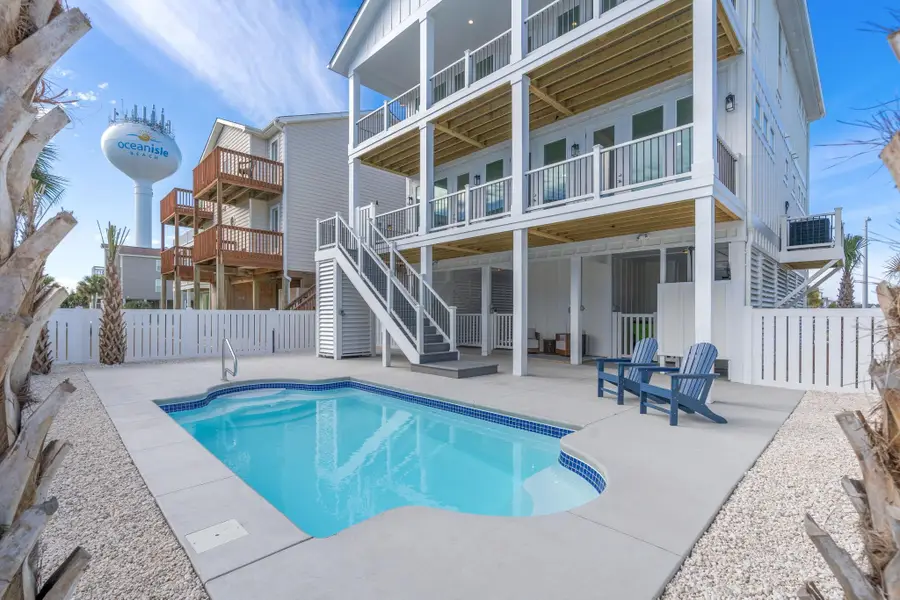 66 E Second St., Ocean Isle Beach, NC 28469 - #2