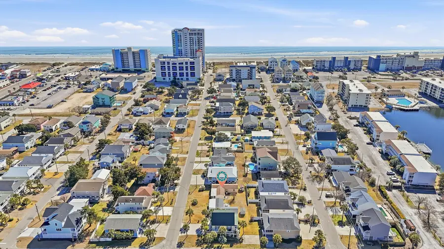 315 21st Ave. N, North Myrtle Beach, SC 29582 - #3