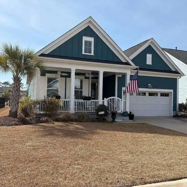 960 Longwood Bluffs Circle, Murrells Inlet, SC 29576