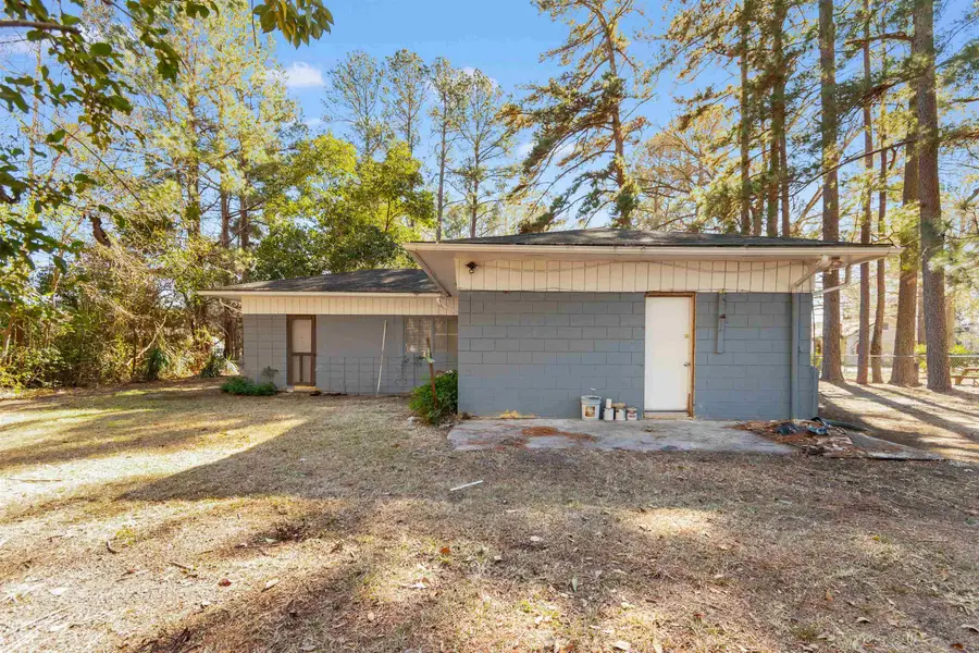 411 E Wine St., Mullins, SC 29574 - #2