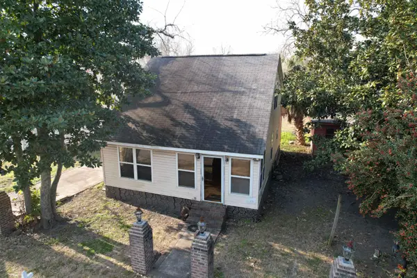 604 Henry St., Georgetown, SC 29440