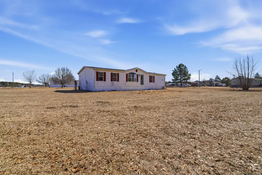 9976 Lake Swamp Rd., Nichols, SC 29581 - #2