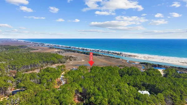 3160 Vanderbilt Blvd., Pawleys Island, SC 29585