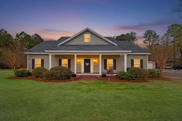 374 Brunson Spring Rd., Galivants Ferry, SC 29544