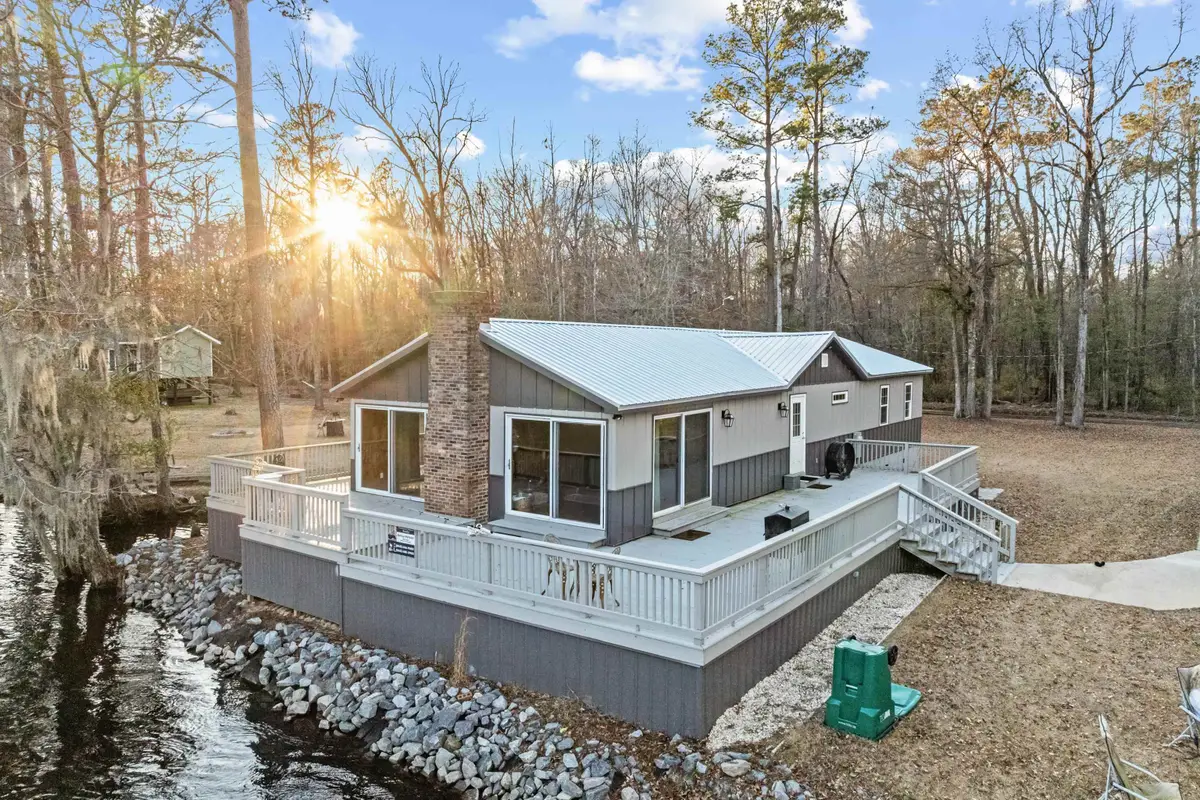 7122 Cox Lake Dr., Mullins, SC 29574 - #1