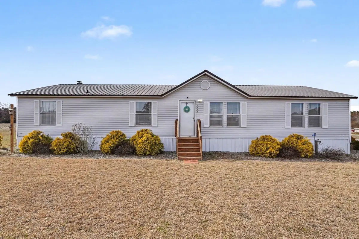 1619 Grain Bin Rd., Lake View, SC 29563 - #1