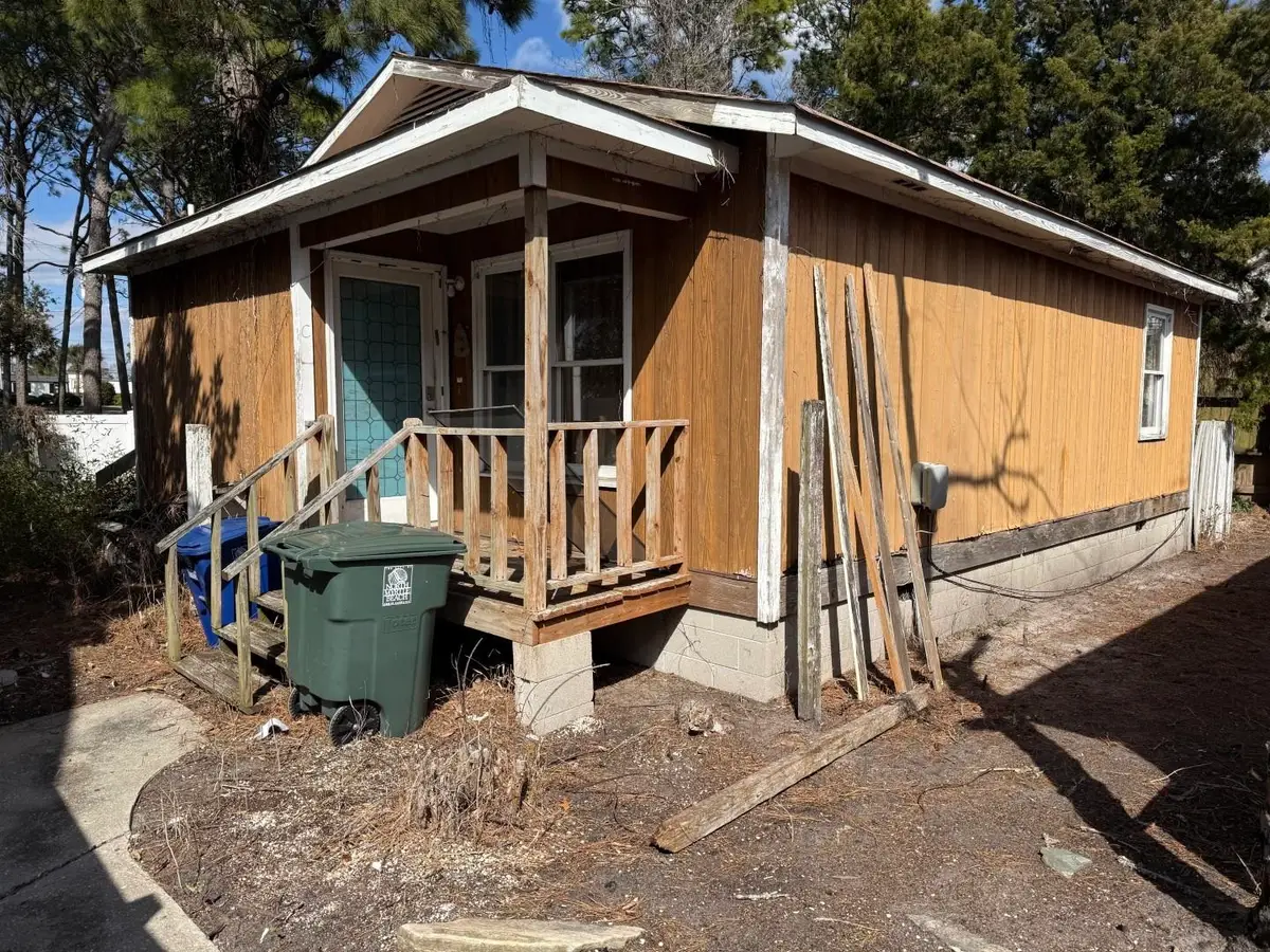 2008 Edge Dr., North Myrtle Beach, SC 29582 - #1