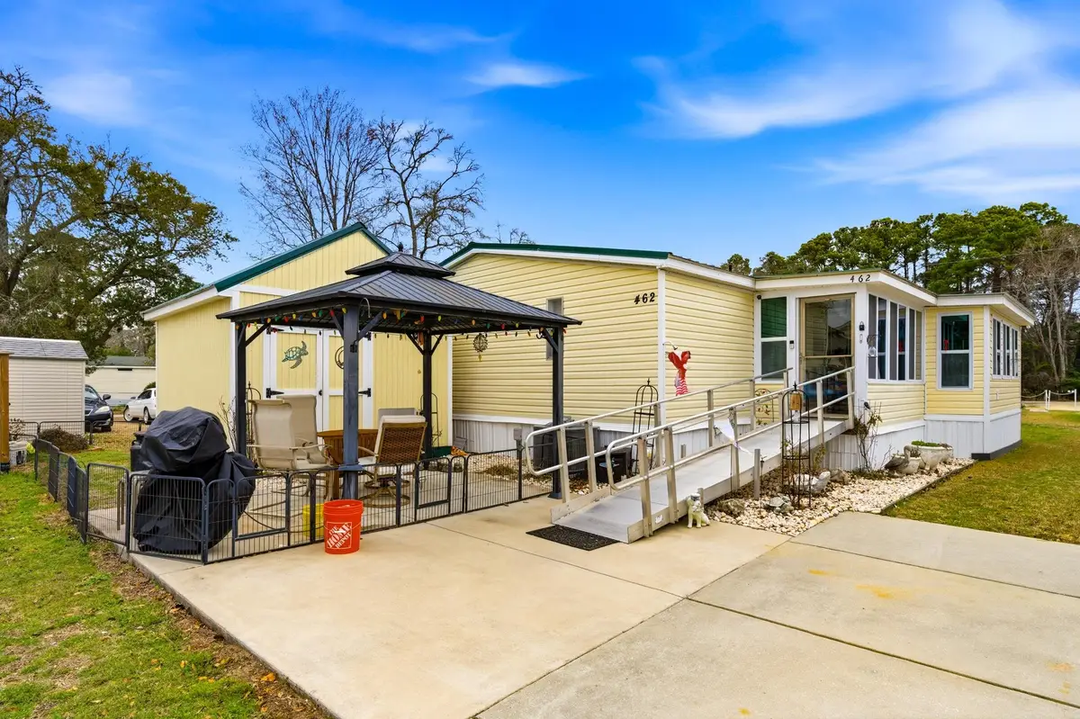 462 Oak Ave., Murrells Inlet, SC 29576 - #1