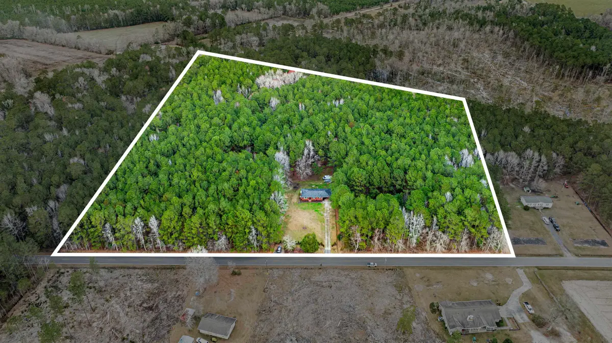 316 Tomahawk St., Hemingway, SC 29554 - #1