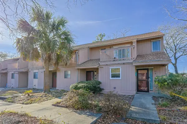 305 21st Ave #101, Myrtle Beach, SC 29577