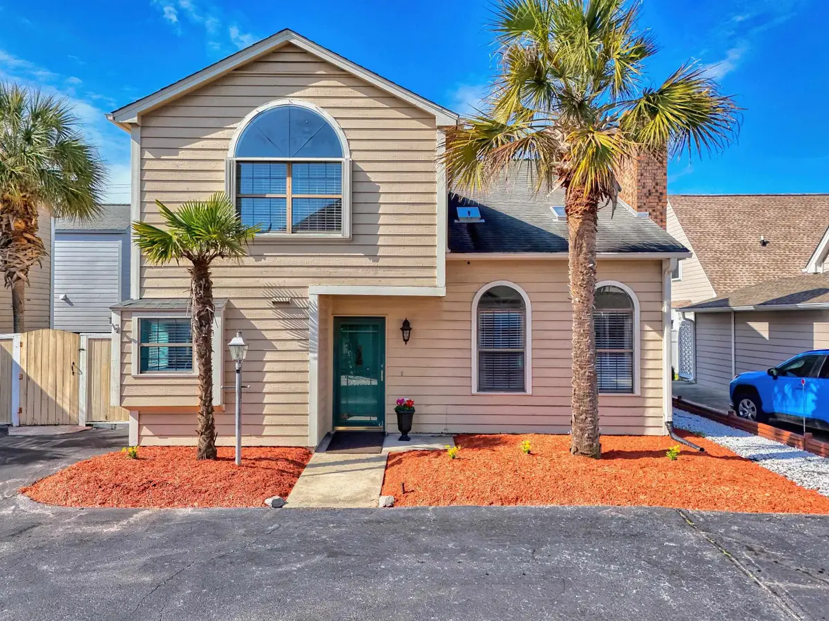 1004 Edge Dr., North Myrtle Beach, SC 29582 - #1