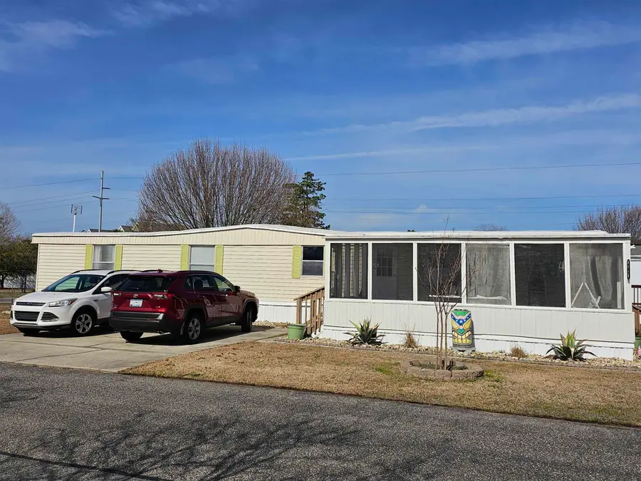 701 Parkway Dr., North Myrtle Beach, SC 29582 - #2