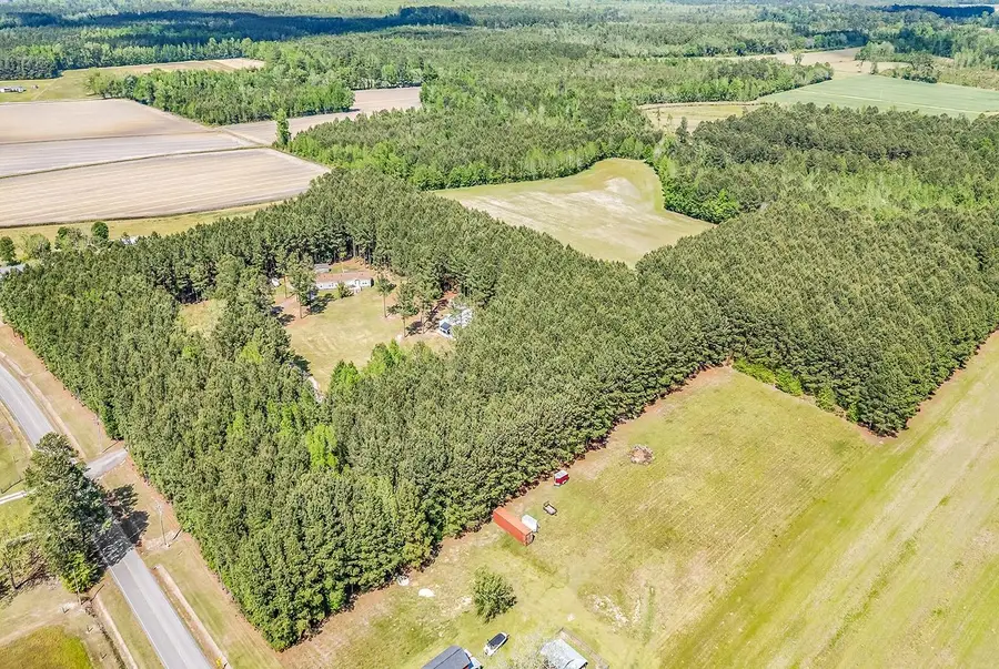 3090 Bay View Dr., Green Sea, SC 29545 - #3