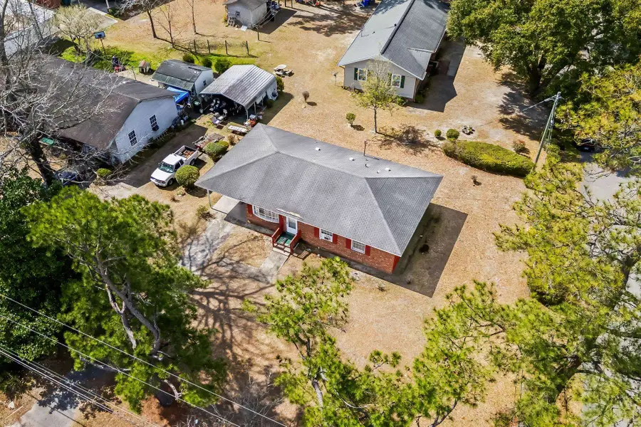 1804 Maple Ave., Conway, SC 29527 - #2