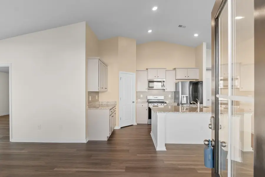 734 Eastridge Dr., Conway, SC 29526 - #2