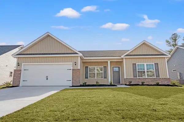 34 Double Pond Dr, Georgetown, SC 29440