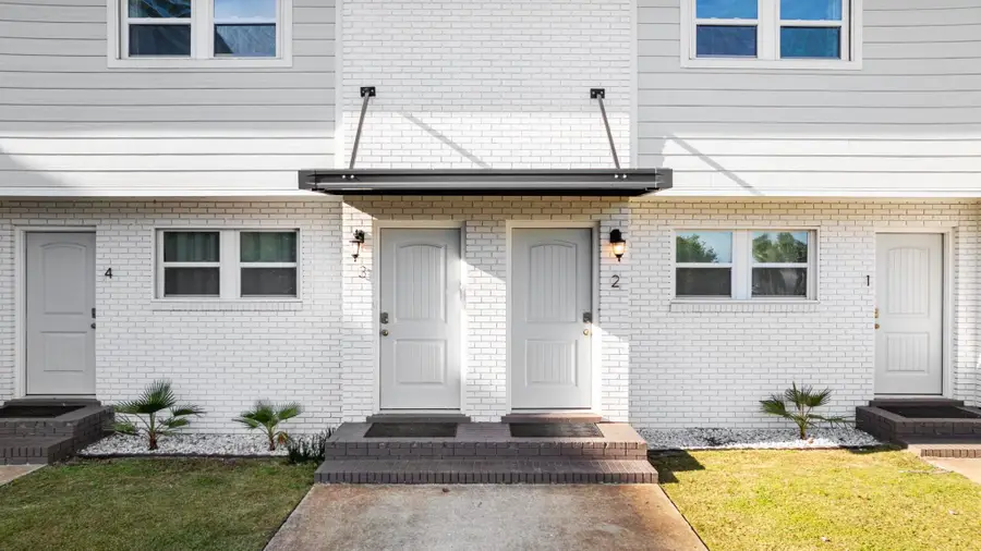 409 17th Ave. N, Myrtle Beach, SC 29577 - #2