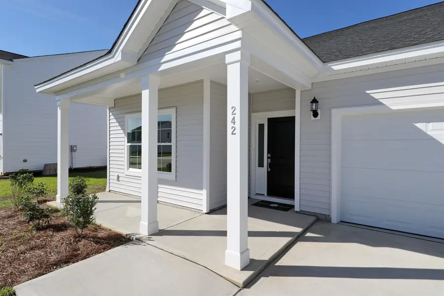 242 NW Mayflower Dr., Calabash, NC 28467 - #3