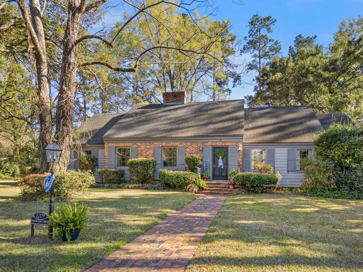 1209 Pinewood Circle, Conway, SC 29526 - #1