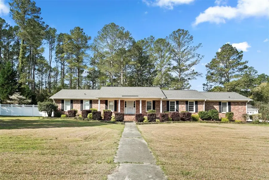 109 Mason Dr., Cheraw, SC 29520 - #2