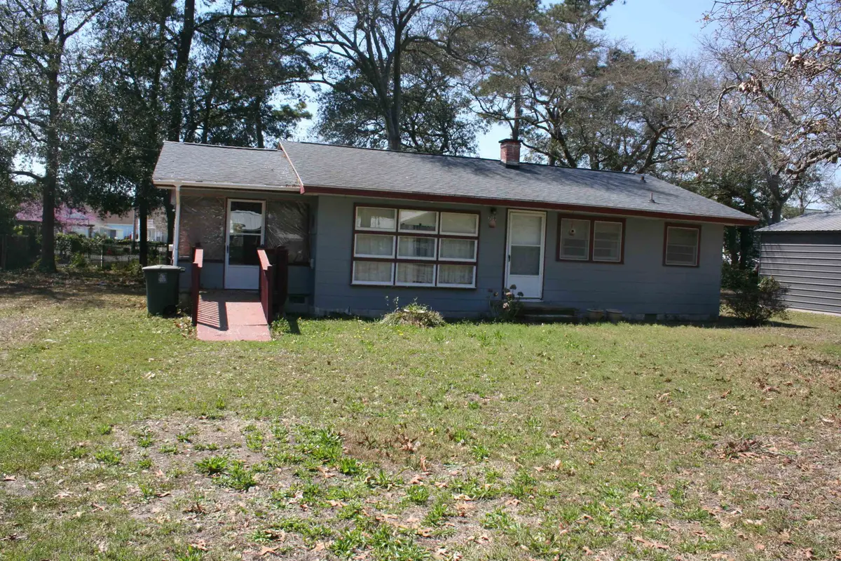 709 40th Ave. S, North Myrtle Beach, SC 29582 - #1