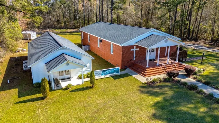 4360 Rose St., Loris, SC 29569 - #2