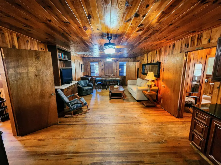 308 Sandcrest Dr., North Myrtle Beach, SC 29582 - #3