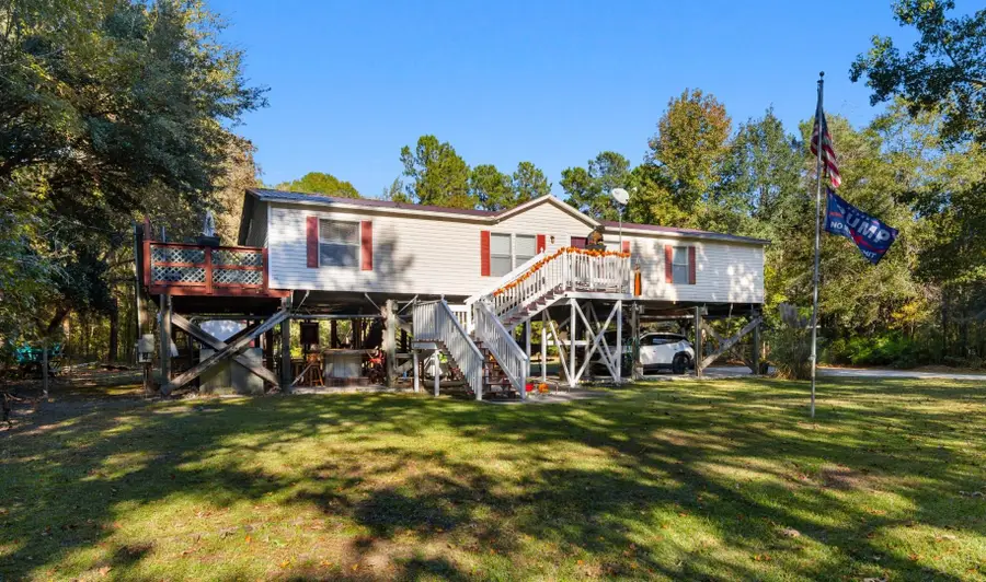 881 Rowe Pond Rd., Conway, SC 29526 - #2