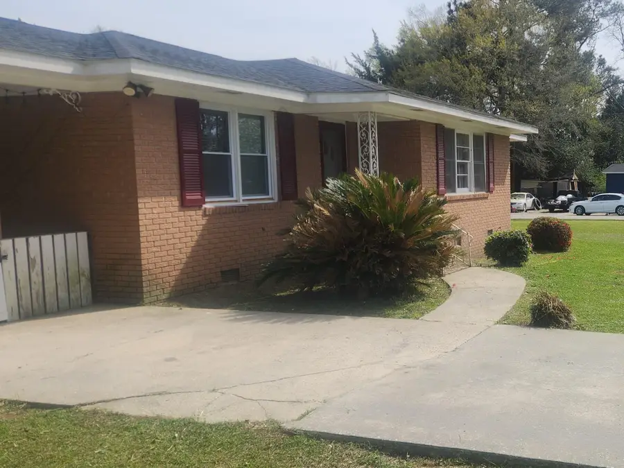 102 N Hazel Ave., Andrews, SC 29510 - #2