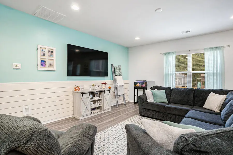 593 Heritage Downs Dr., Conway, SC 29526 - #3