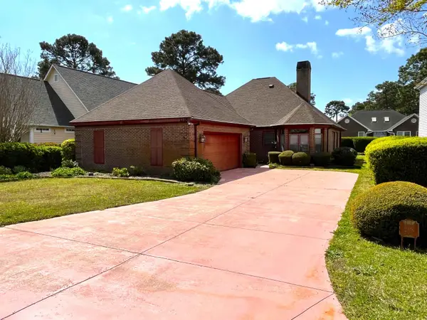 2118 N Berwick Dr., Surfside Beach, SC 29575