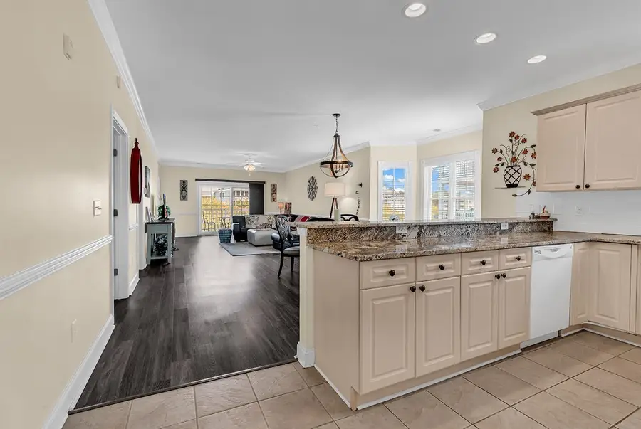 4879 Luster Leaf Circle #305, Myrtle Beach, SC 29577 - #2