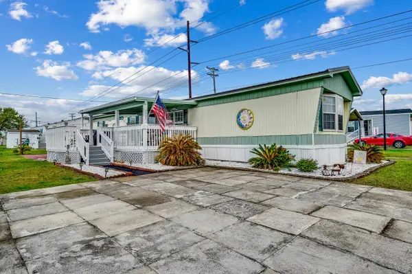 1505 Gardenia Ave., North Myrtle Beach, SC 29582