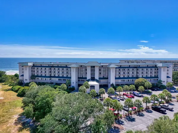 601 Retreat Beach Circle #422, Pawleys Island, SC 29585