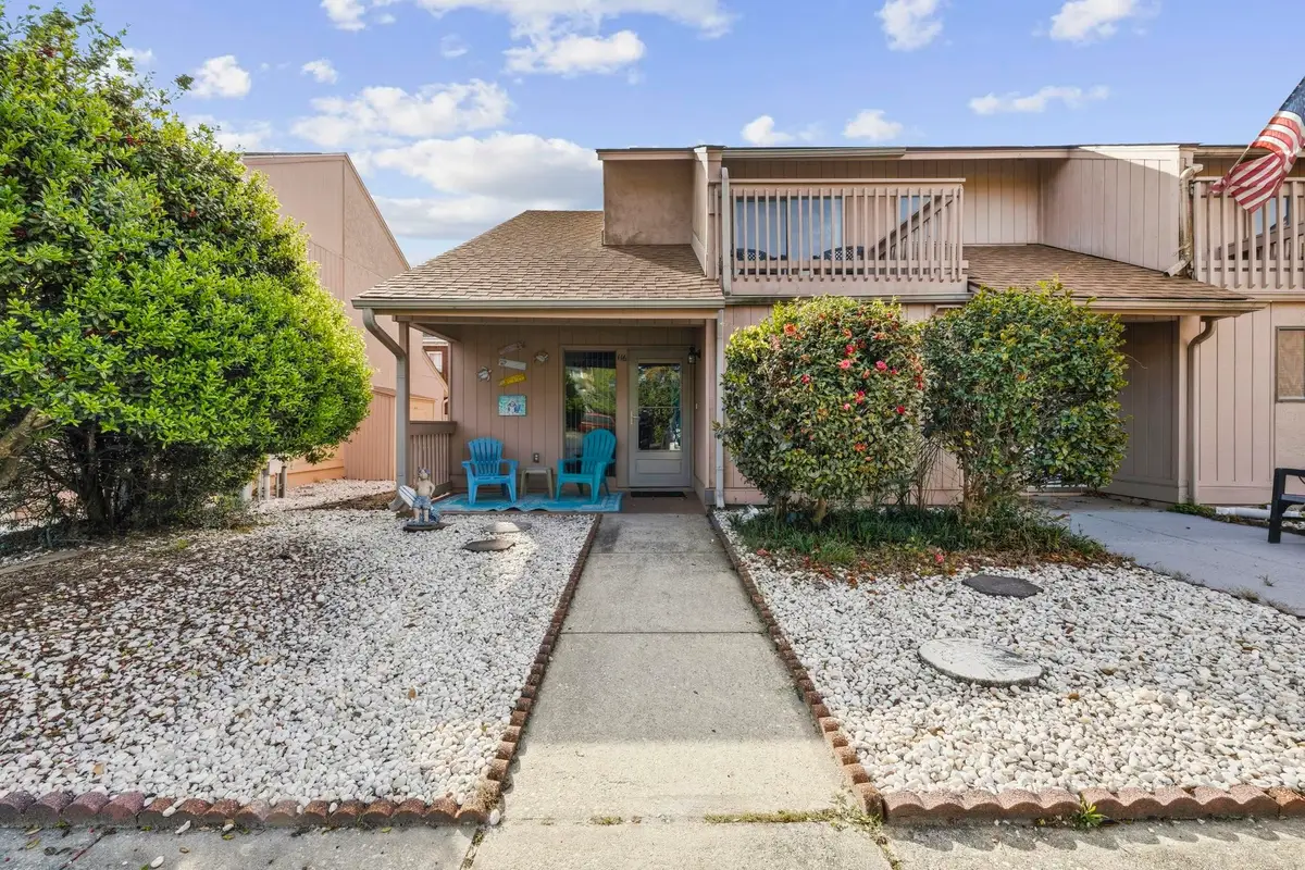 305 21st Ave. S #116, Myrtle Beach, SC 29577 - #1