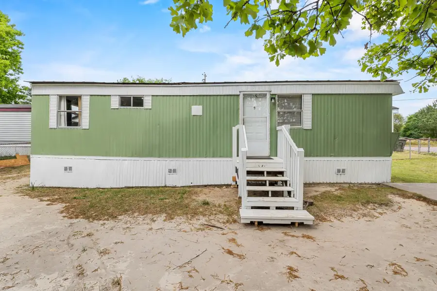 101 Dubbs Ave, West Columbia, SC 29169 - #2