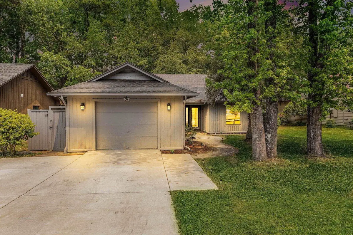 103 Hickory Dr., Conway, SC 29526 - #1