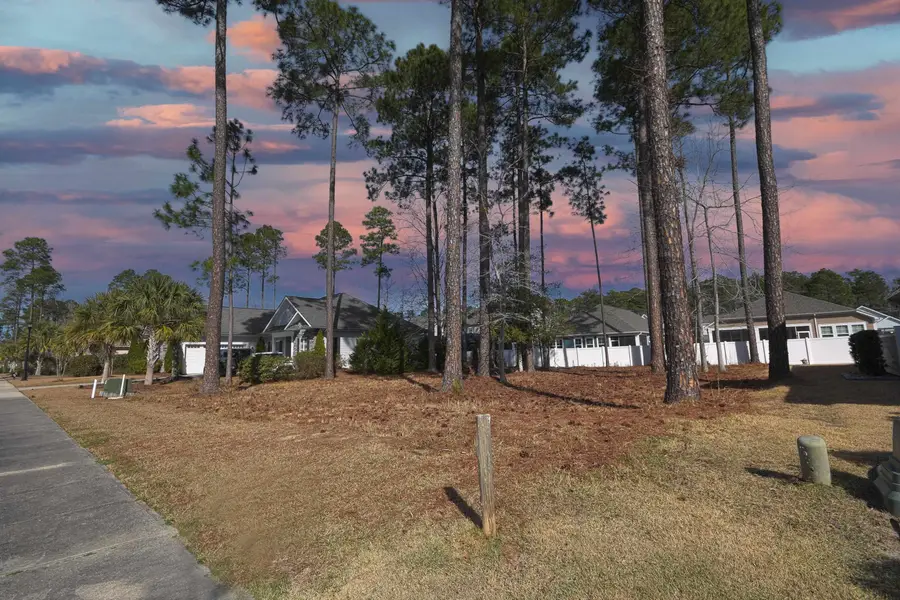 2816 Mcleod Ln., Myrtle Beach, SC 29588 - #3