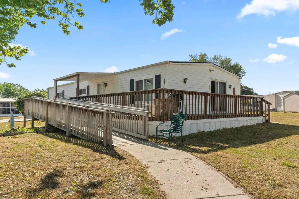 812 Waterview Dr., North Myrtle Beach, SC 29582 - #1