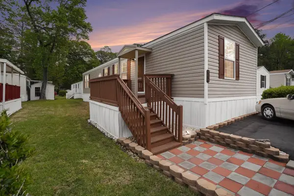 966 Periwinkle Pl., Myrtle Beach, SC 29577