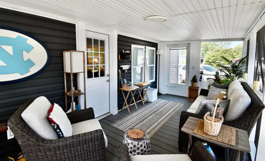 1525 Tanglewood Dr., North Myrtle Beach, SC 29582 - #2