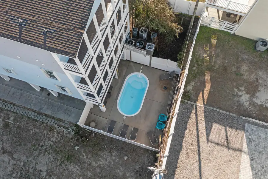 304 South Hillside Dr. #B, North Myrtle Beach, SC 29582 - #2