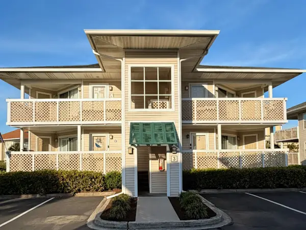 301 Shorehaven Dr., North Myrtle Beach, SC 29582