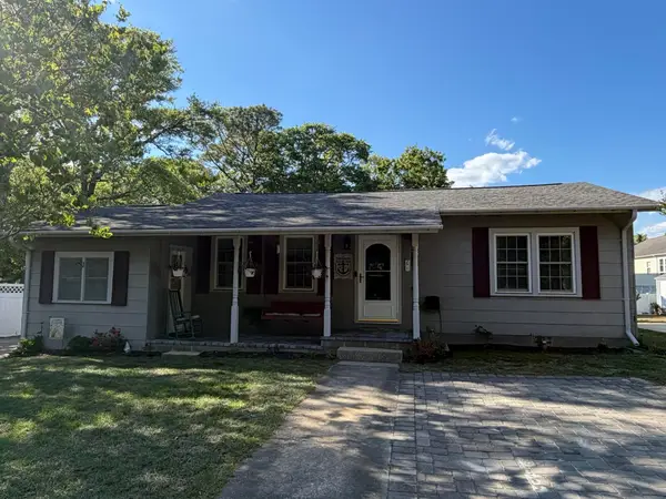 3308 Dunes St., North Myrtle Beach, SC 29582