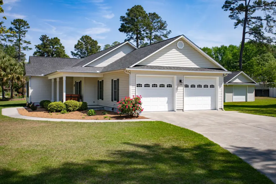 3200 Bryant St., Loris, SC 29569 - #2