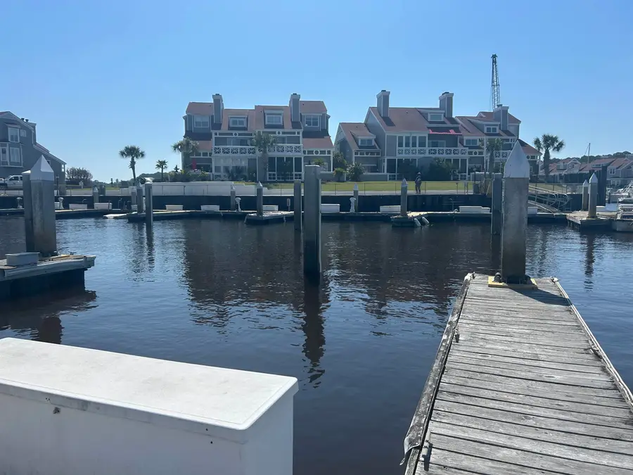 4396 Baldwin Ave., Little River, SC 29566 - #2