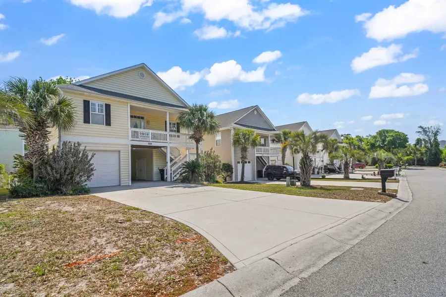 526 7th Ave. S, North Myrtle Beach, SC 29582 - #3