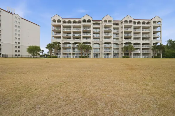 2151 Bridge View Ct. #3-104, North Myrtle Beach, SC 29582
