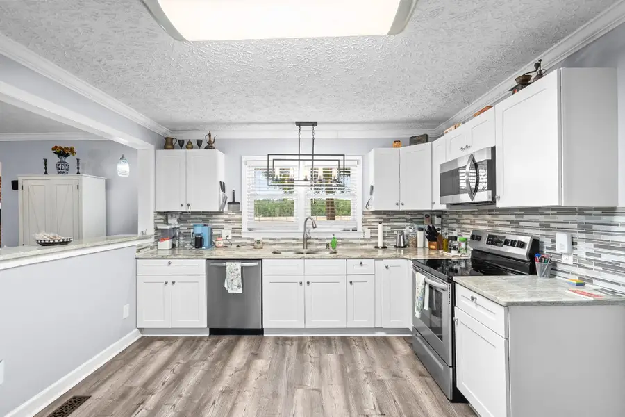 1704 Sherwood Dr., Conway, SC 29526 - #3